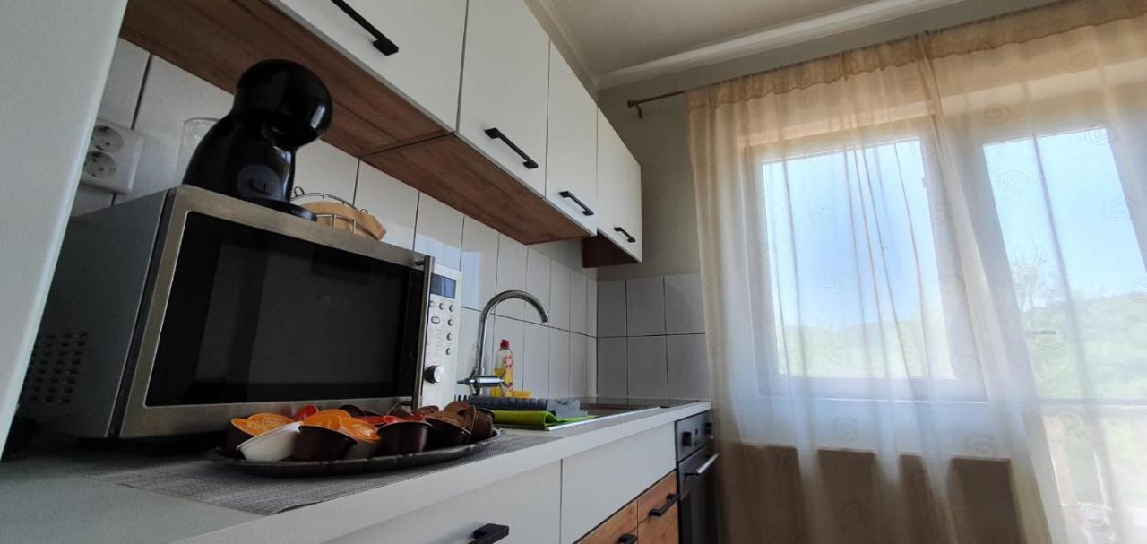 Апартаменты Casa Alex Si Daiana Оршова Экстерьер фото